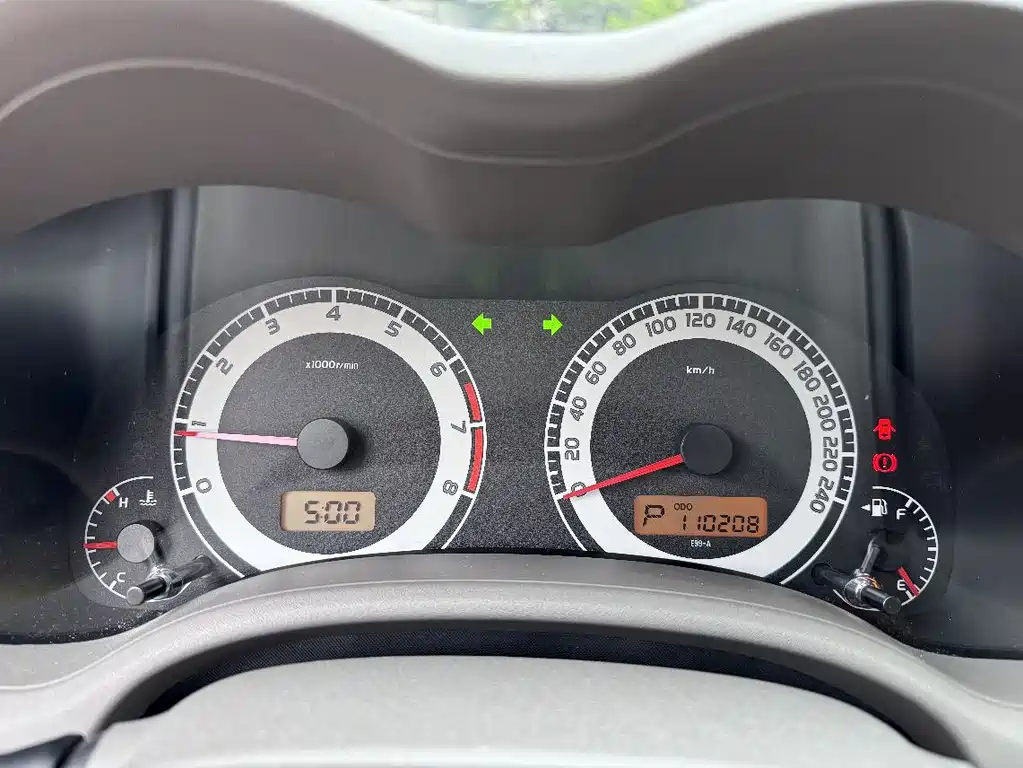Toyota Corolla — миниатюра 7