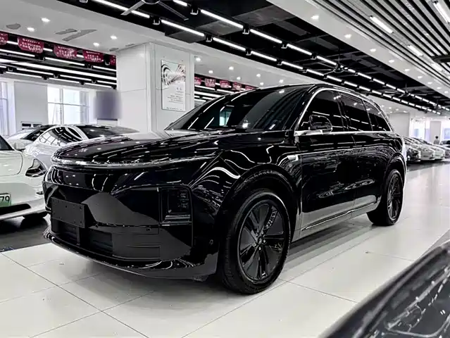 IDEAL CAR IDEAL L6 2025