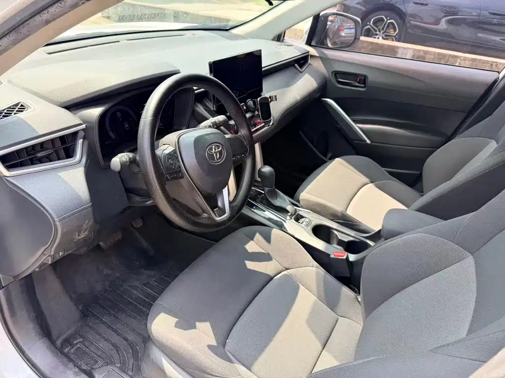 Toyota Frontlander — миниатюра 7