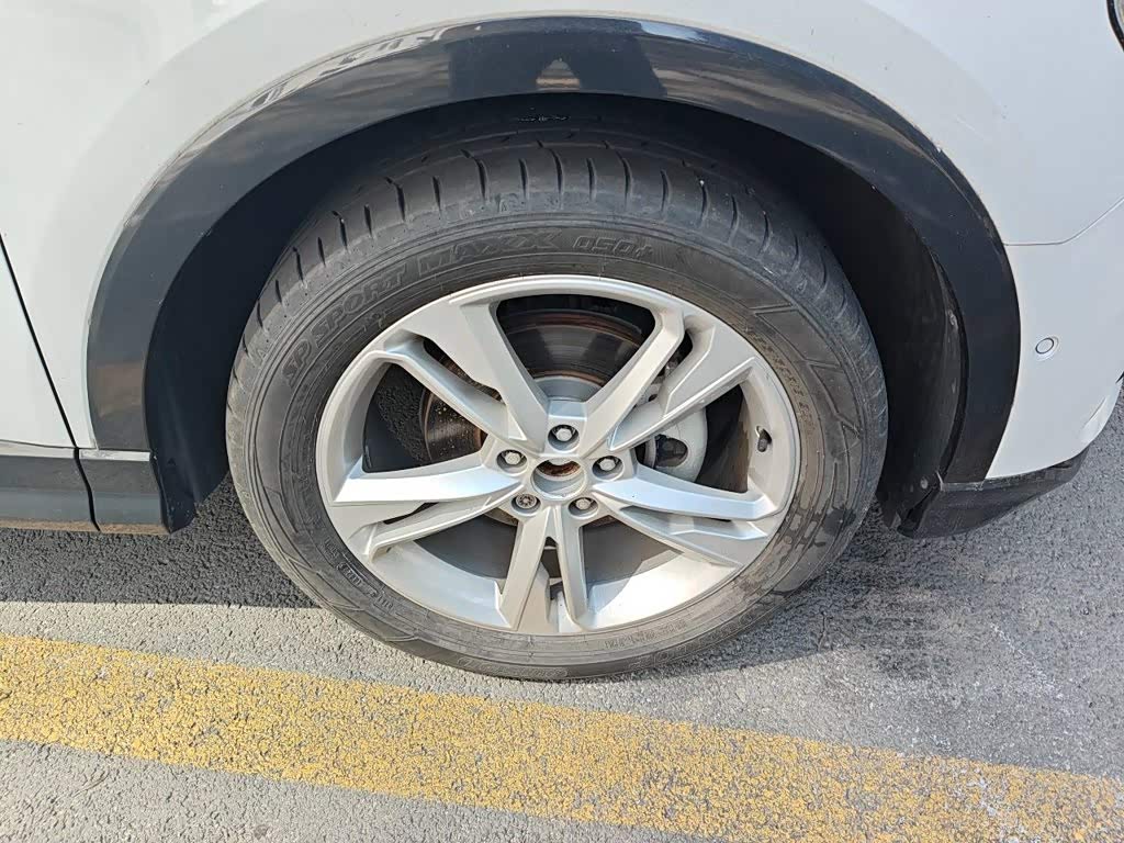 Audi Q3 1.4 л 2023 г. Белый, пробег 34000 км