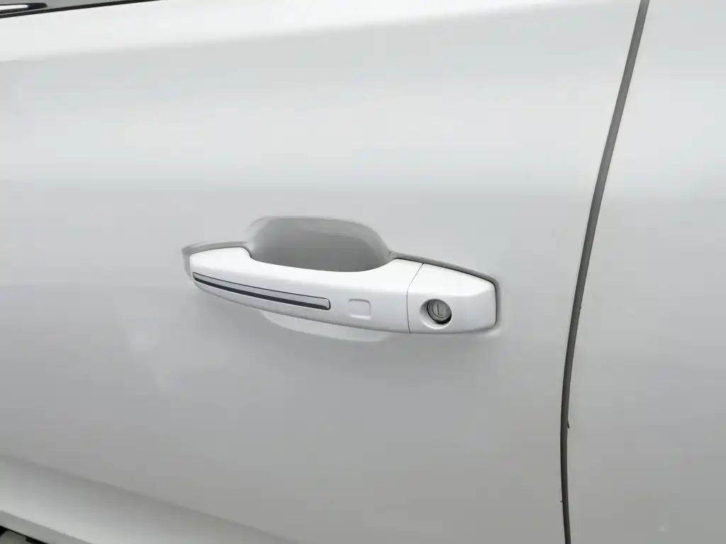 GAC Motor Trumpchi GS8 — миниатюра 18