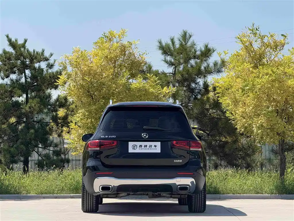 Mercedes-Benz GLB — миниатюра 22
