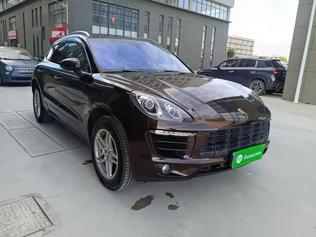 Porsche Macan — миниатюра 4