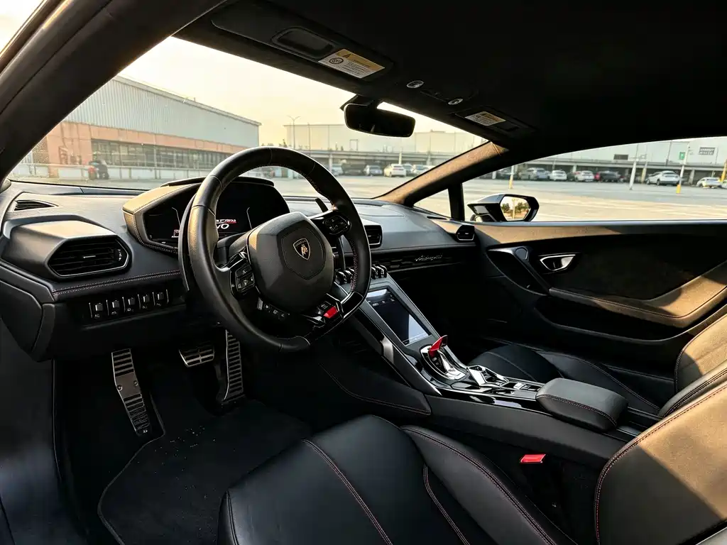 Lamborghini Huracán — миниатюра 7