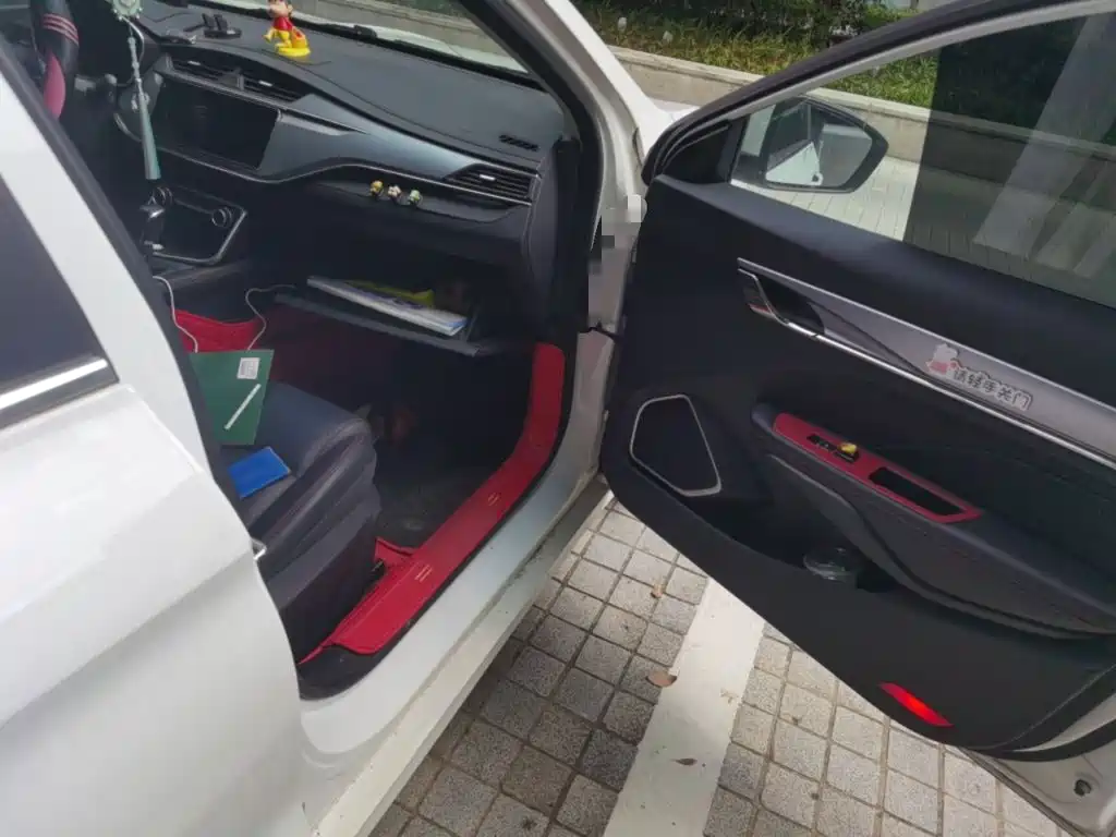 Geely Binrui — миниатюра 18