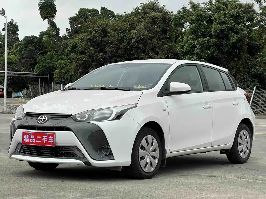 Toyota Yaris L 2017