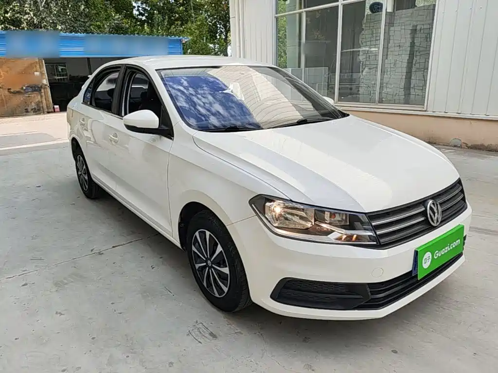 Volkswagen Santana — миниатюра 4