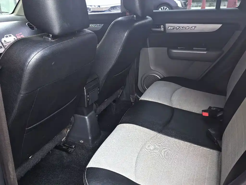 Suzuki Swift 1.5L 手动运动影音版, фото 8