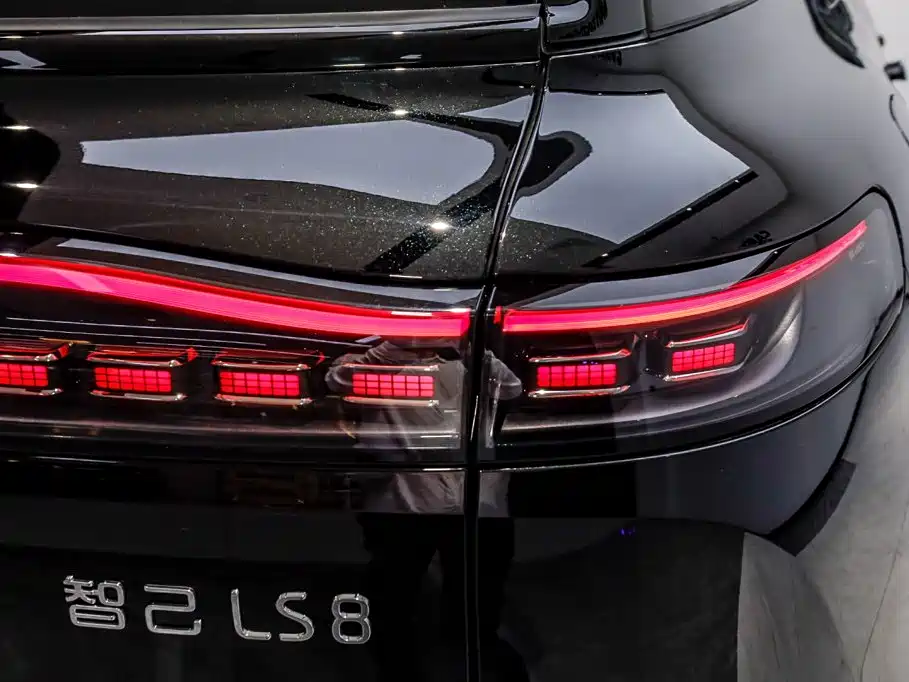 IM IM LS8 — миниатюра 30