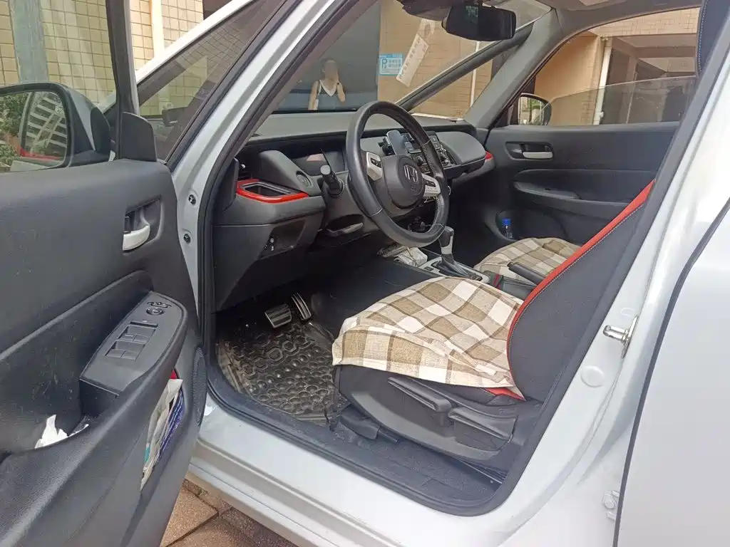 Honda Fit — миниатюра 17