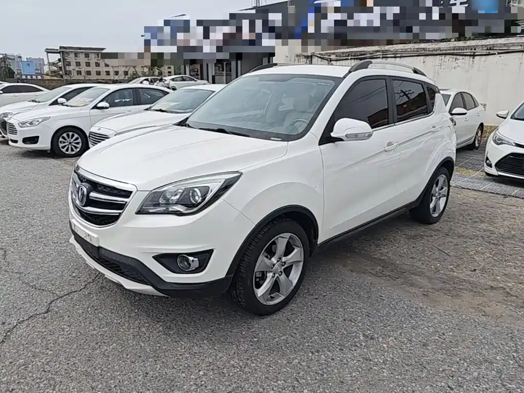 Changan CS35 — миниатюра 2