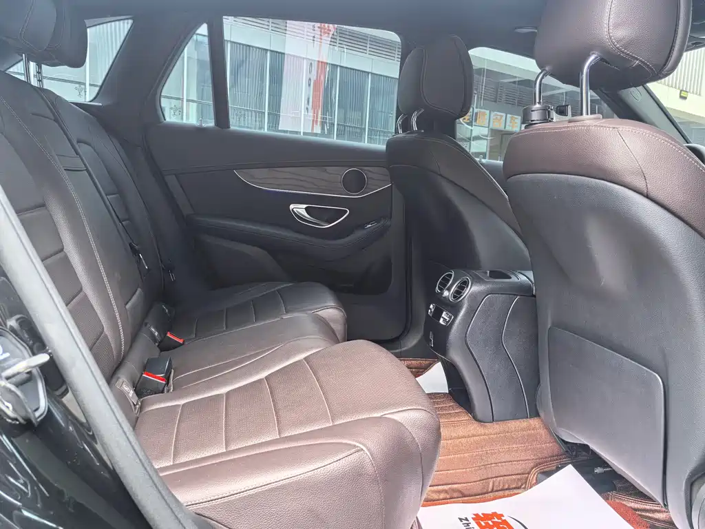 Mercedes-Benz GLC 2021 GLC 260 L 4MATIC Luxury