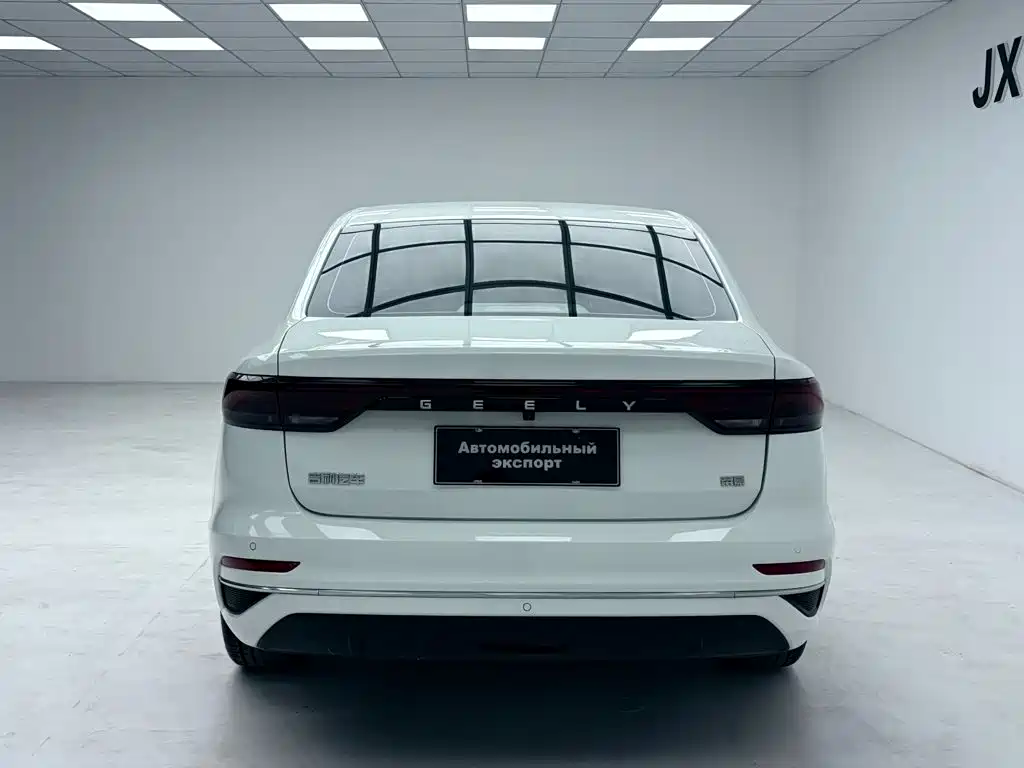 Geely Emgrand — миниатюра 9