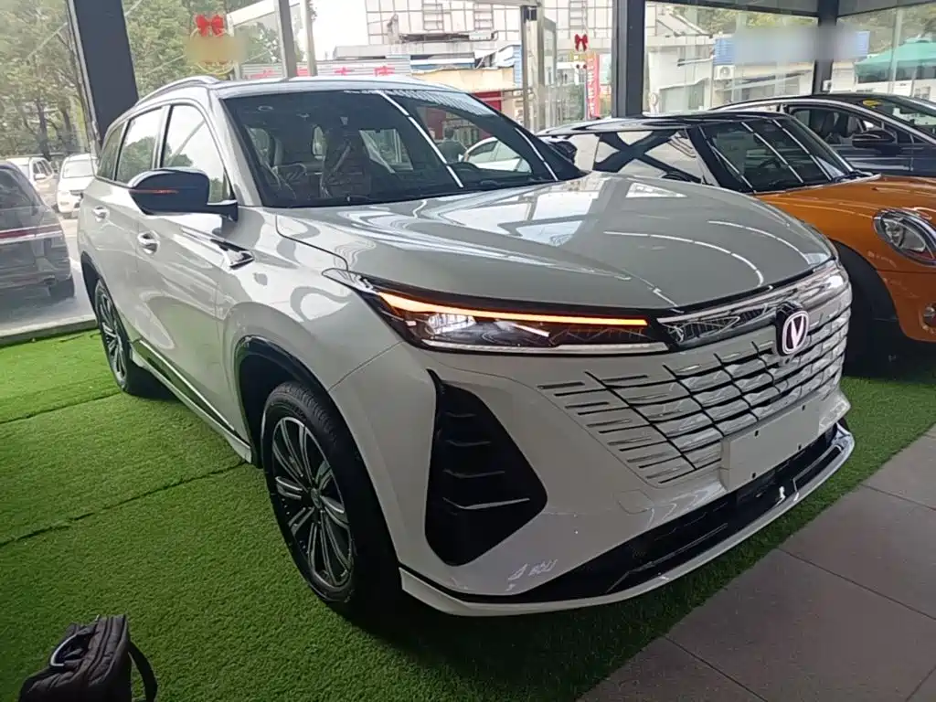 Changan CS75 PLUS — миниатюра 4