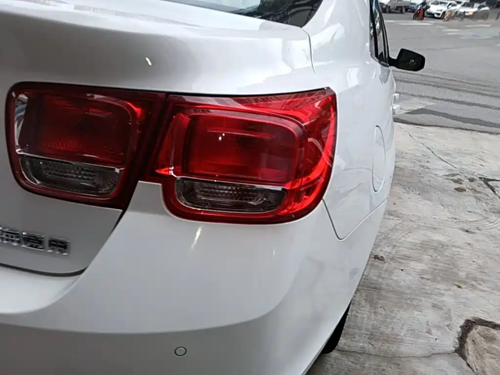 Chevrolet Malibu — миниатюра 8