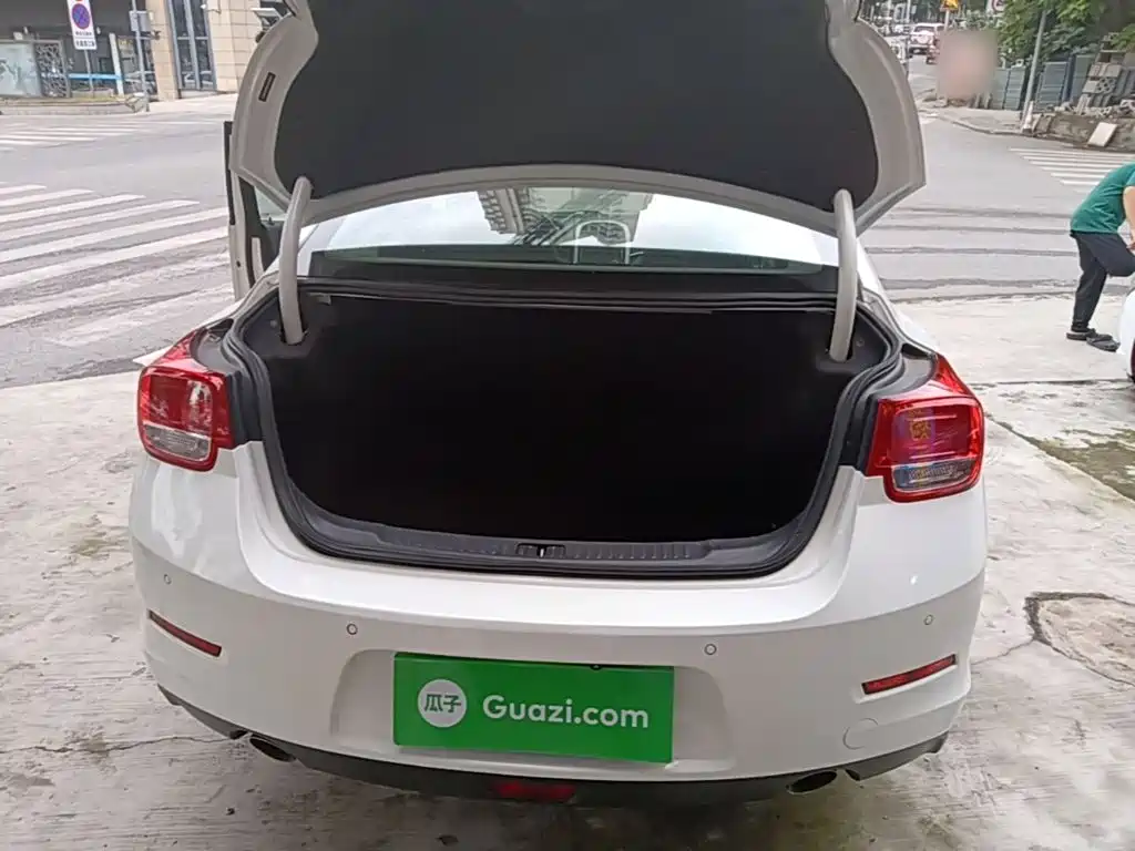 Chevrolet Malibu — миниатюра 19