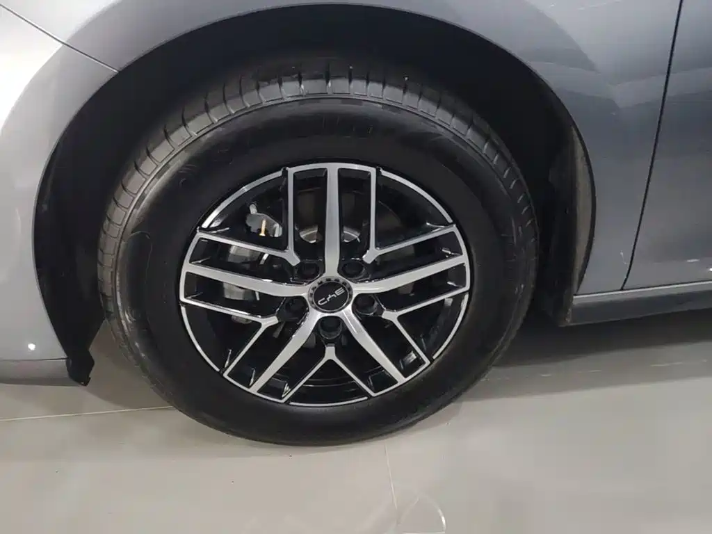 BYD Seal 05 DM-i — миниатюра 23