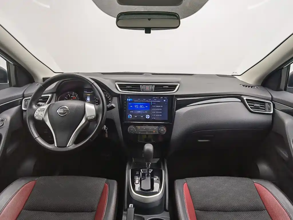 Nissan Qashqai — миниатюра 5