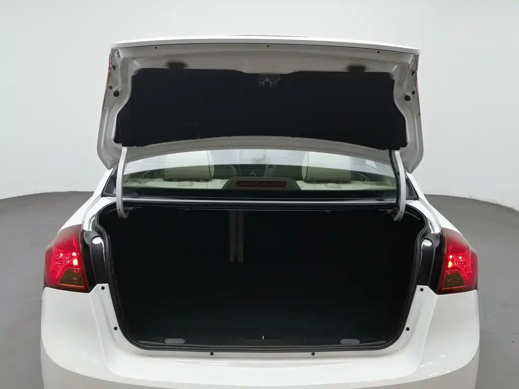 Buick Excelle — миниатюра 16