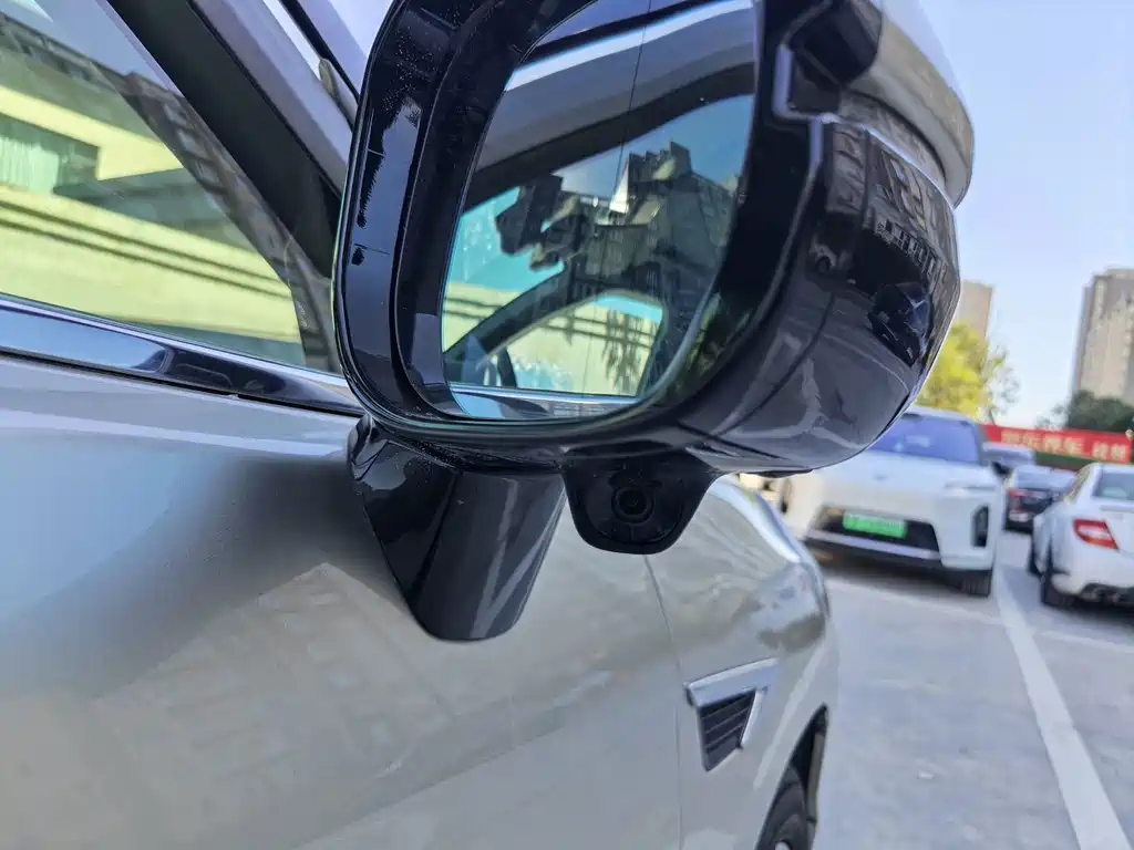 Honda UR-V — миниатюра 16