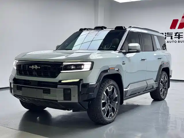 FANG CHENG BAO LEOPARD 8 2024