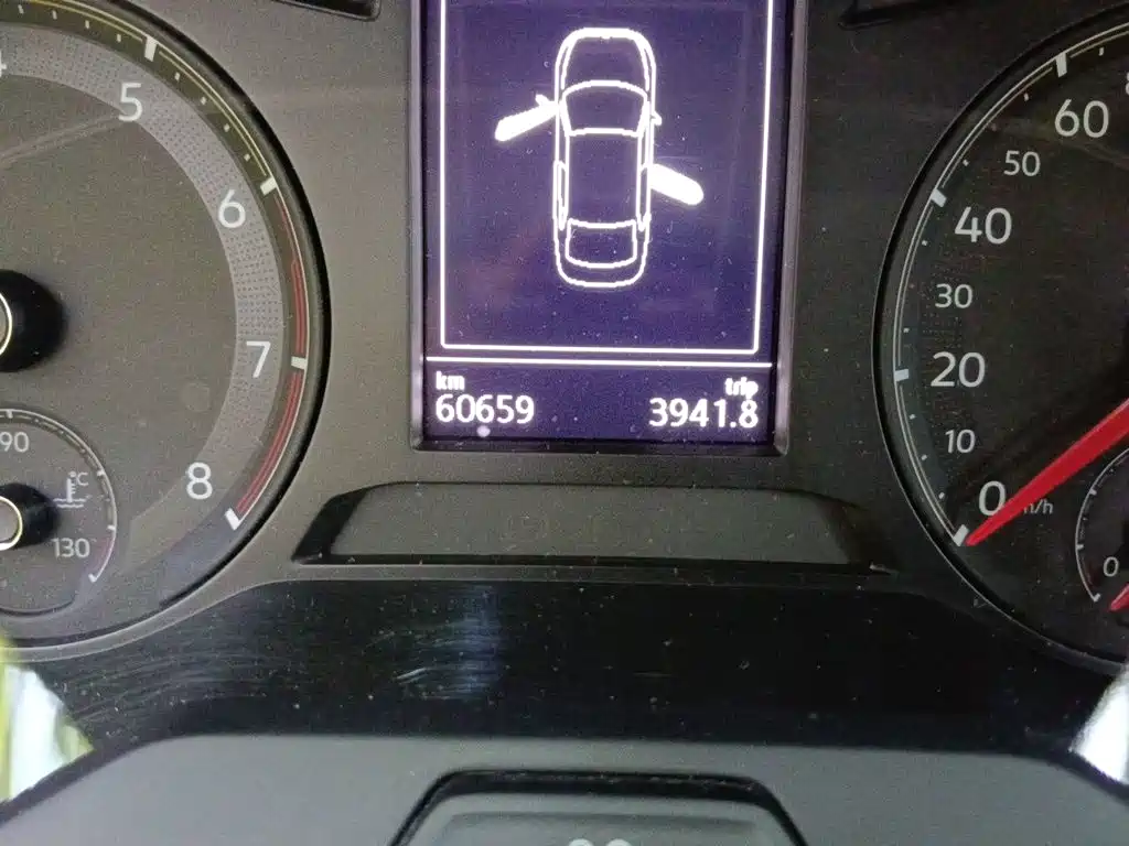Volkswagen Sagitar — миниатюра 5
