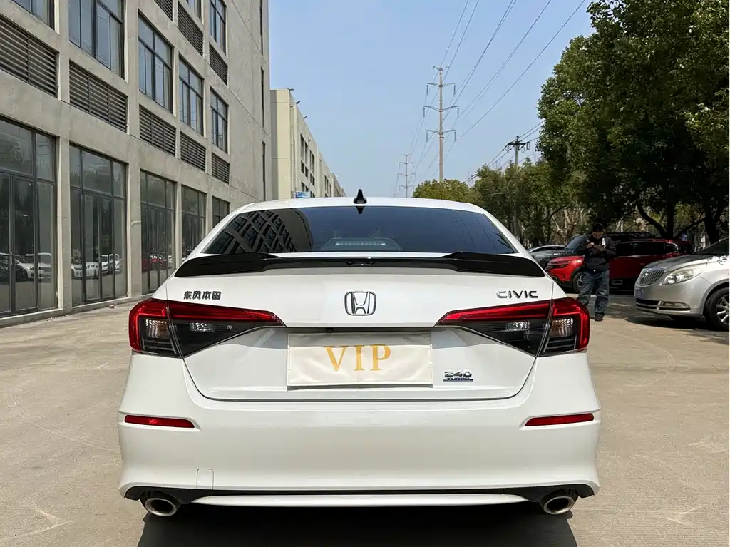 Honda Civic — миниатюра 15