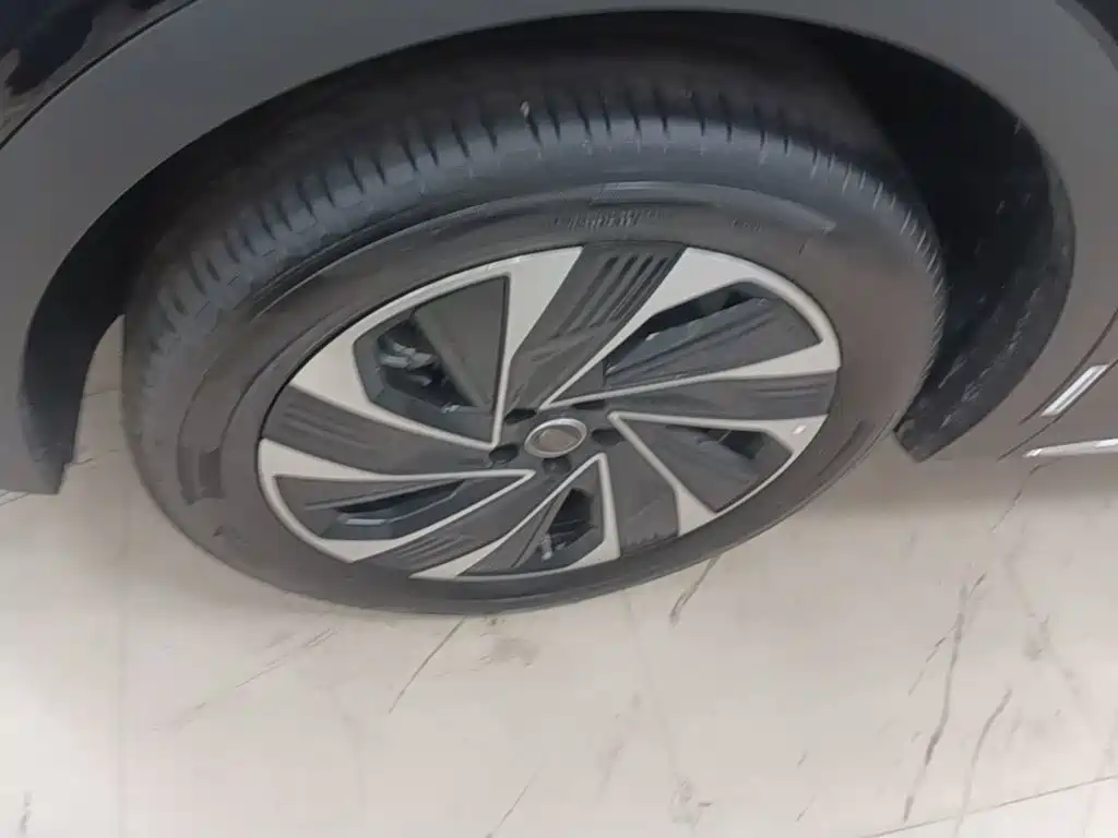 Hongqi Hongqi HS7 PHEV — миниатюра 23