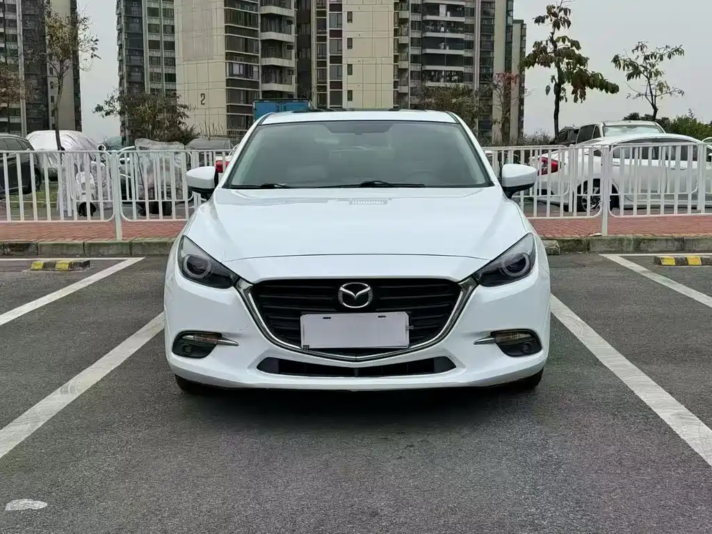 Mazda 3 Axela — миниатюра 2