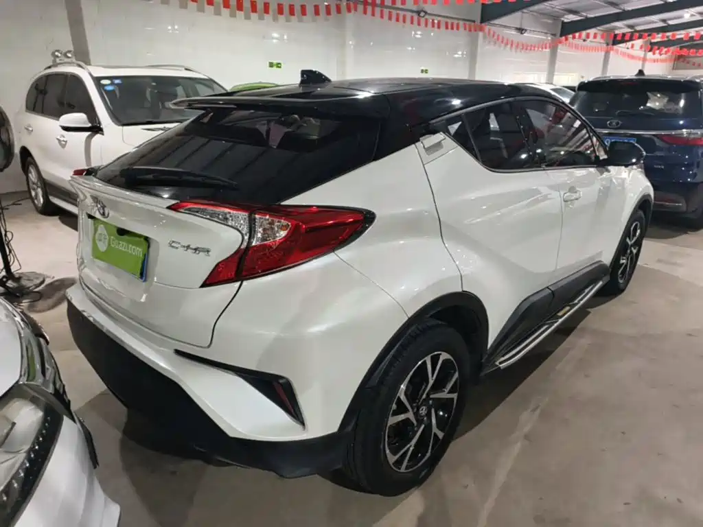 Toyota C-HR — миниатюра 7