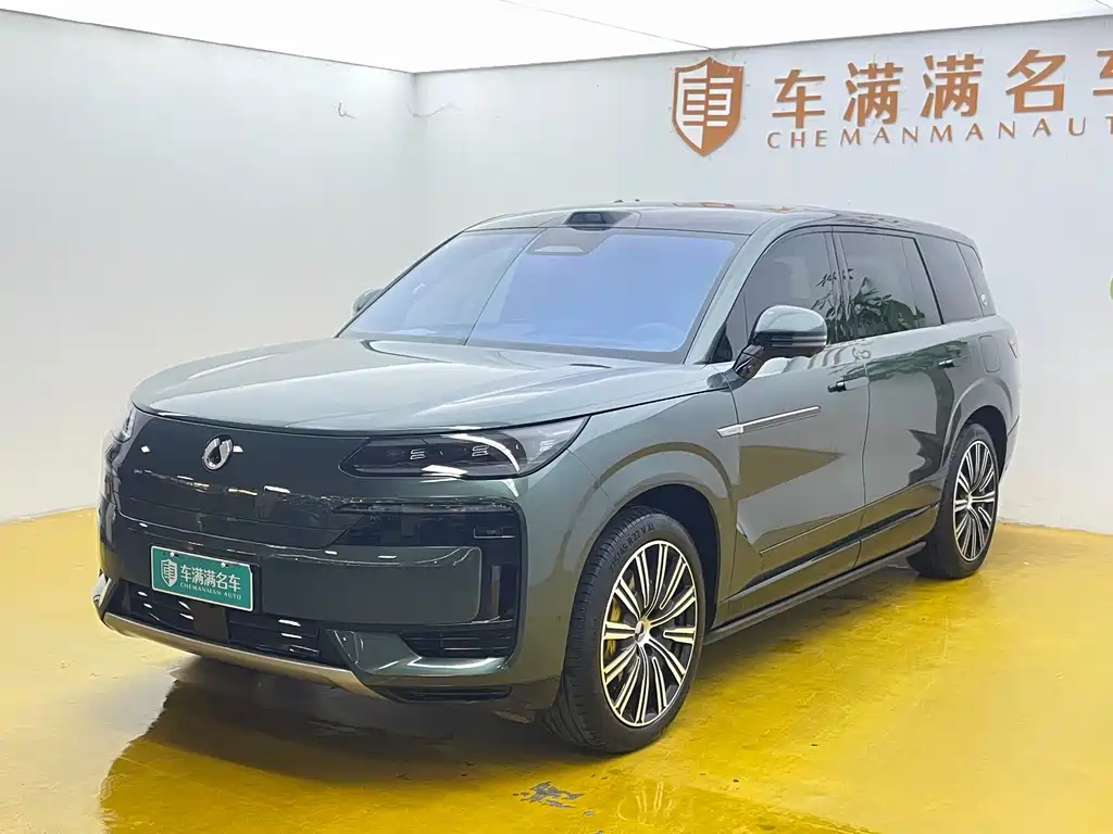 Denza Denza N9