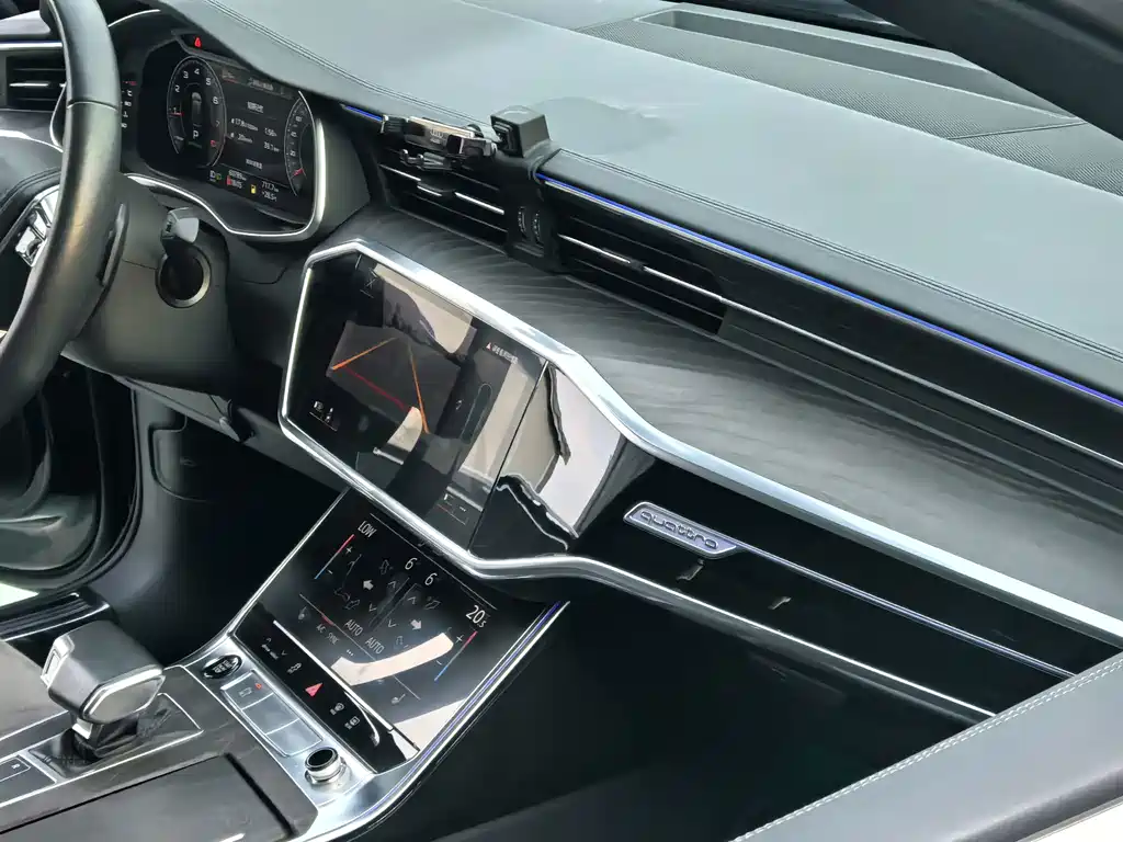 Audi A6L — миниатюра 9