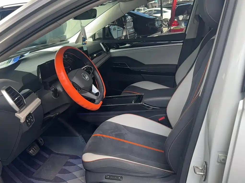 Volkswagen ID.6 Crozz — миниатюра 8