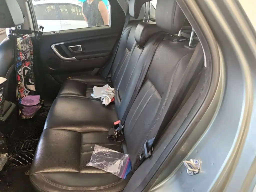 Land Rover Discovery Sport — миниатюра 18
