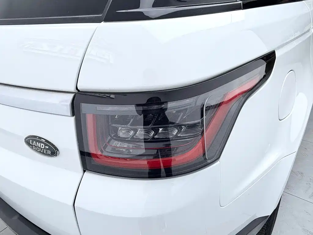Land Rover Sport — миниатюра 12