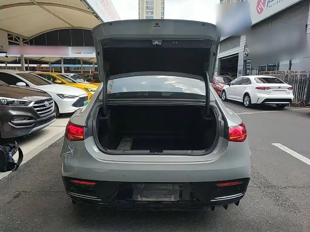 Mercedes-Benz EQE — миниатюра 19