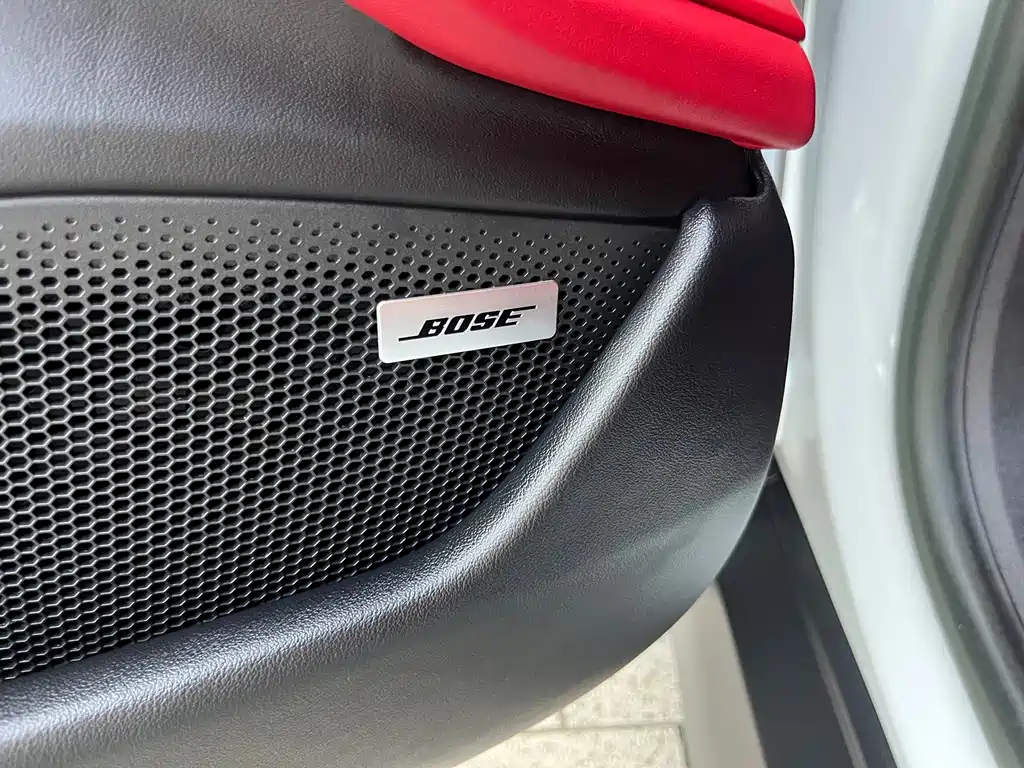 Porsche Taycan — миниатюра 14