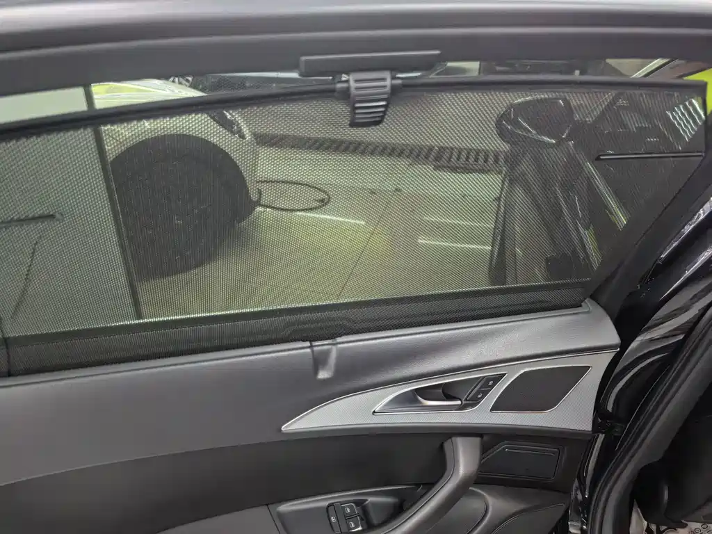 Audi A6L — миниатюра 10