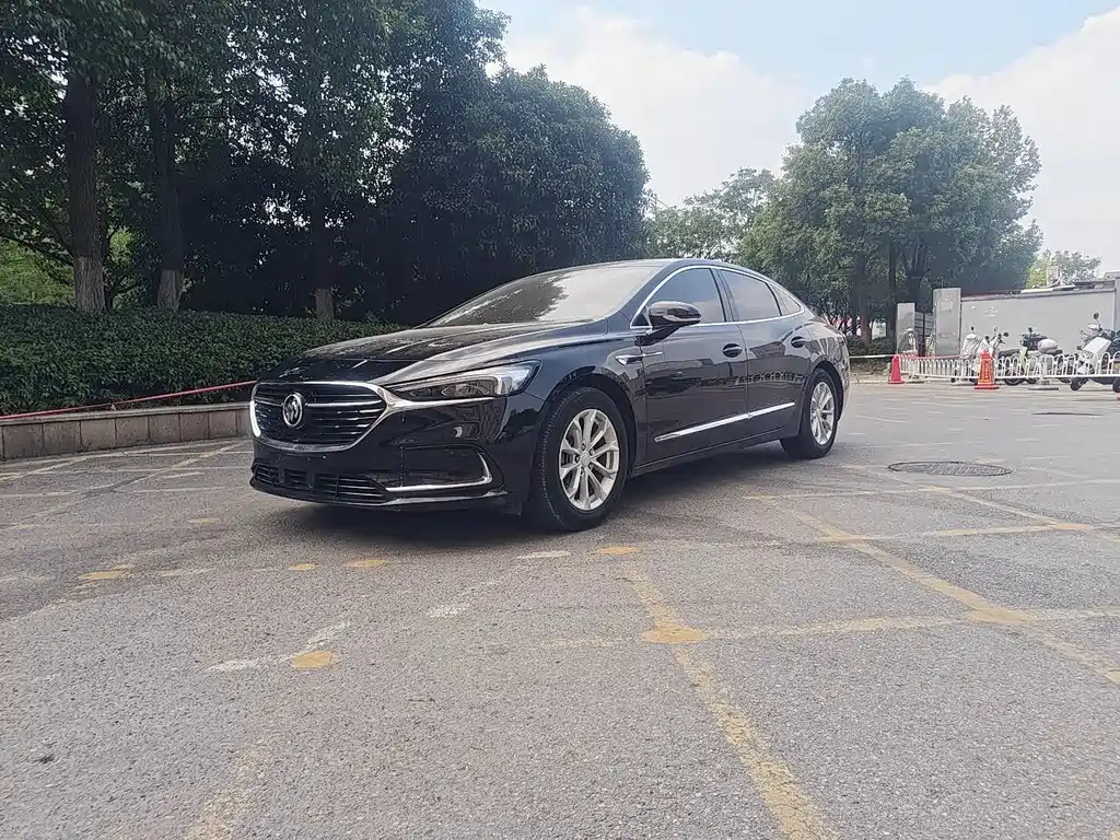 Buick LaCrosse — миниатюра 3