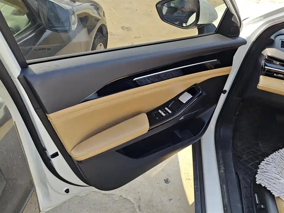 GEELY GALAXY GALAXY L6