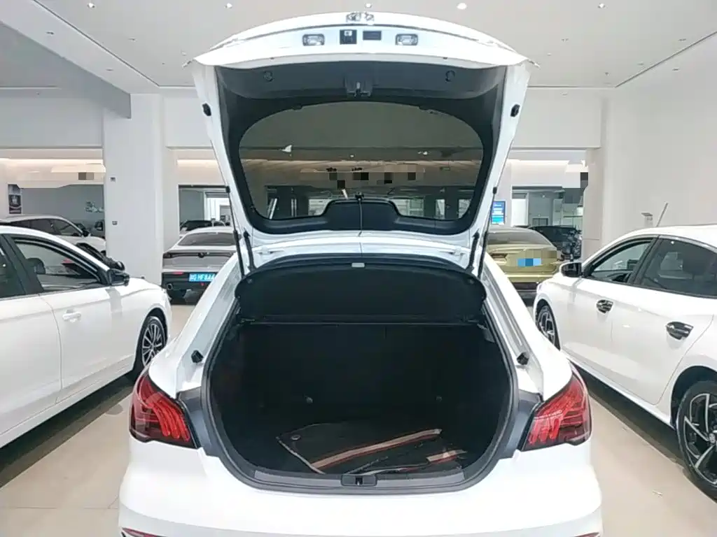 MG MG6 — миниатюра 19
