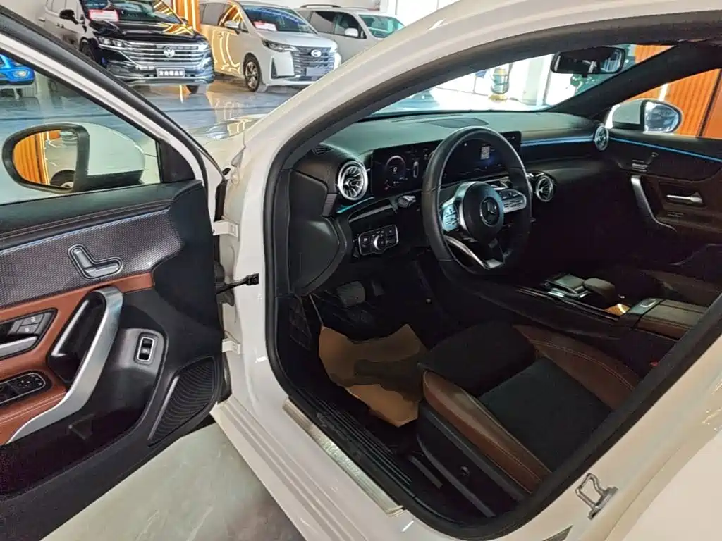 Mercedes-Benz A-Class — миниатюра 16