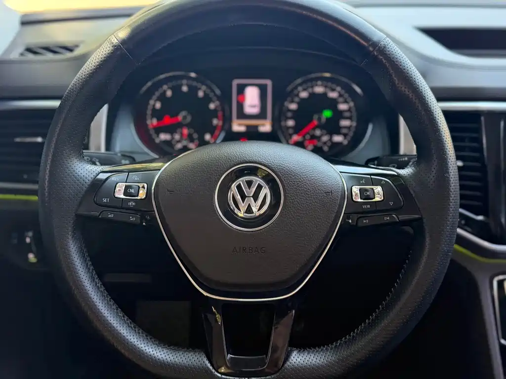 Volkswagen Teramont — миниатюра 9