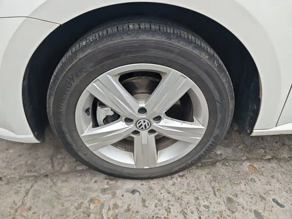 Volkswagen Lavida — миниатюра 23