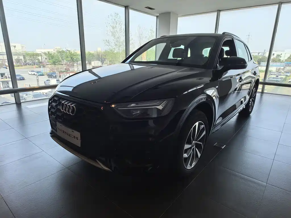 Audi Q5L 2025