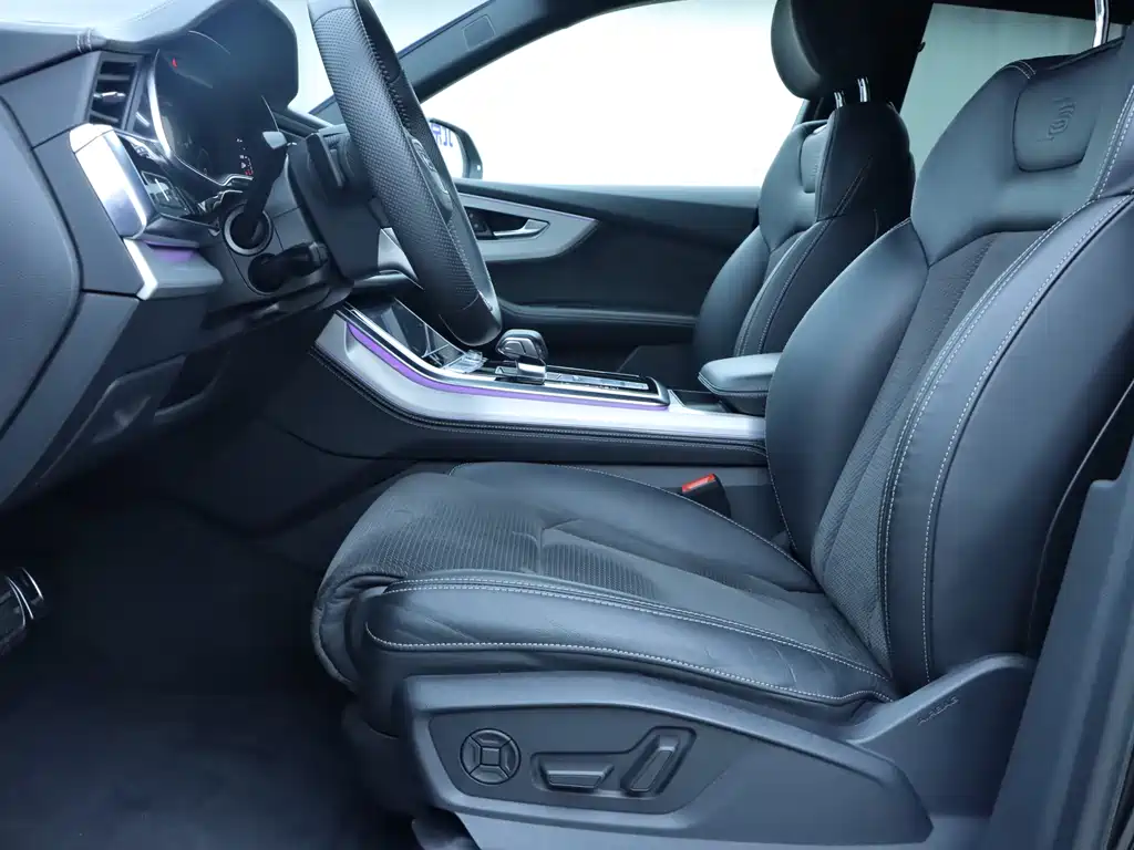 Audi Q8 2019 55 TFSI