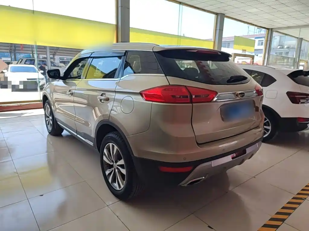 Geely Boyue — миниатюра 5