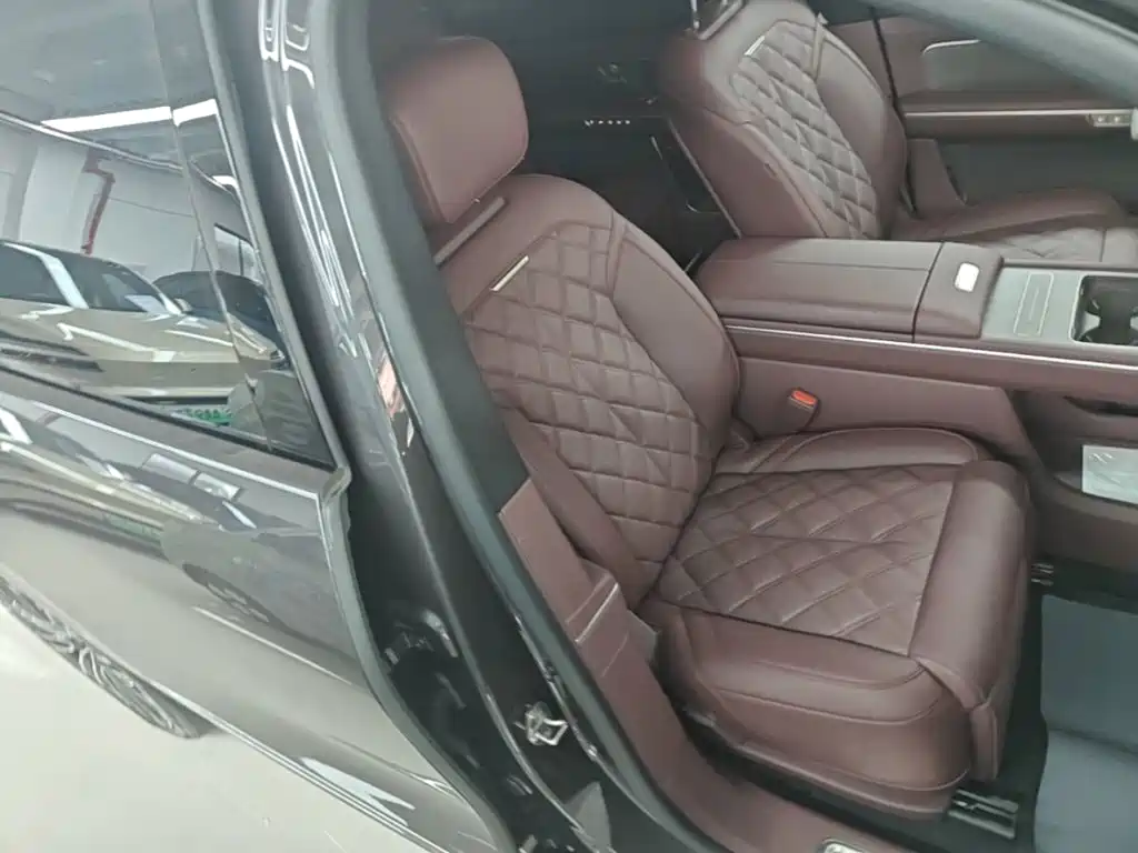 NIO ES8 — миниатюра 25