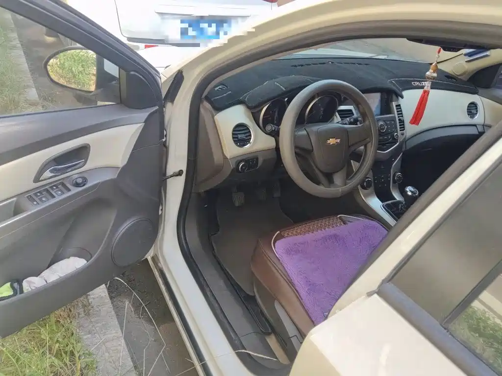 Chevrolet Cruze — миниатюра 17