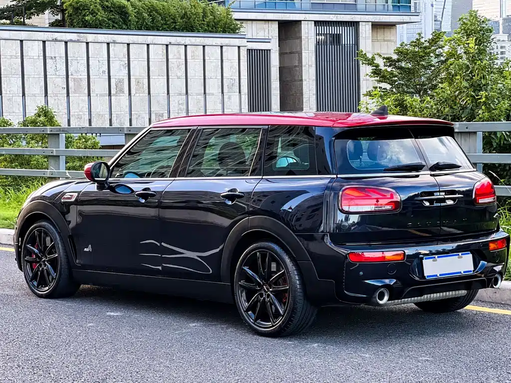 MINI  JCW CLUBMAN